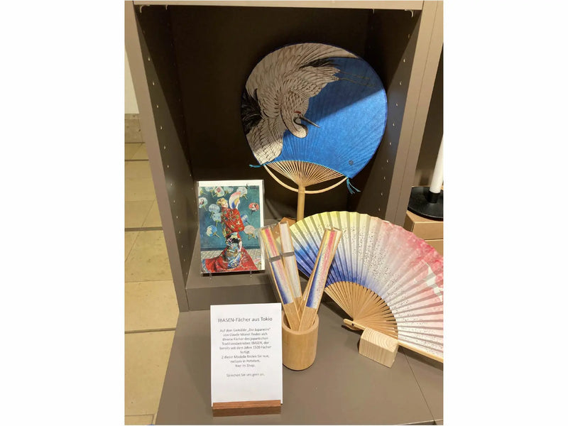 ドイツ・バルベリーニ美術館 ミュージアムショップにて伊場仙の扇子・団扇を販売中です