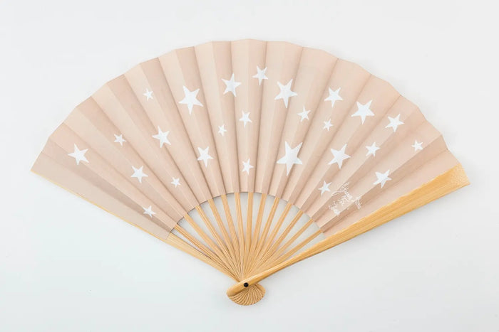 Edo fan Jacques Averna 10  Constellation: Capricorn