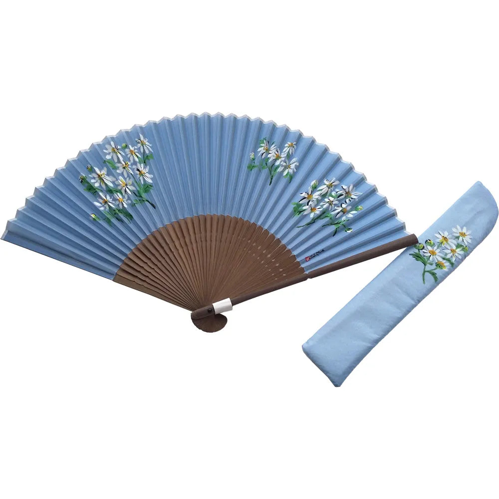 Silk fan, dewdrop grass color, with illustration of marguerite, one of a kind, in paulownia box